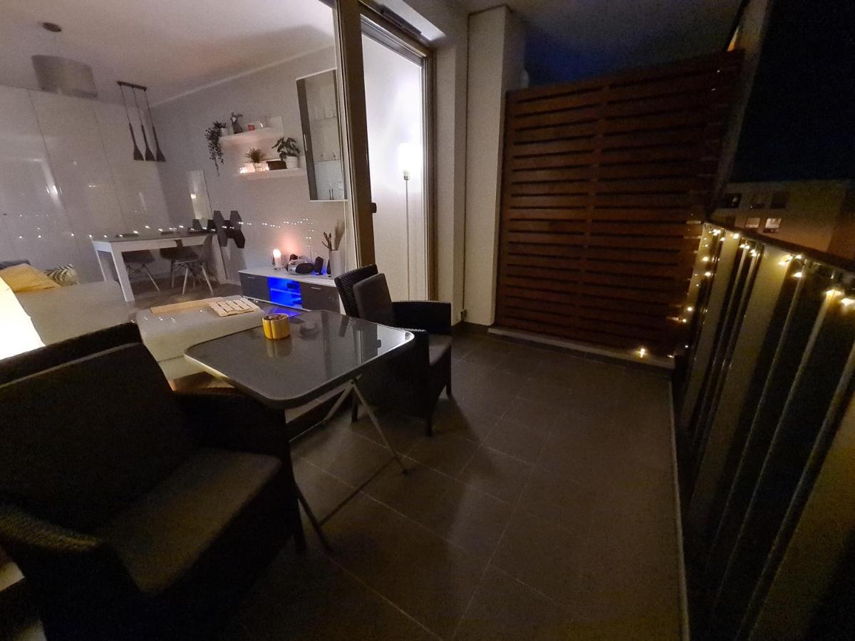 Ferienwohnung Jr Smolna Posen Exterior foto